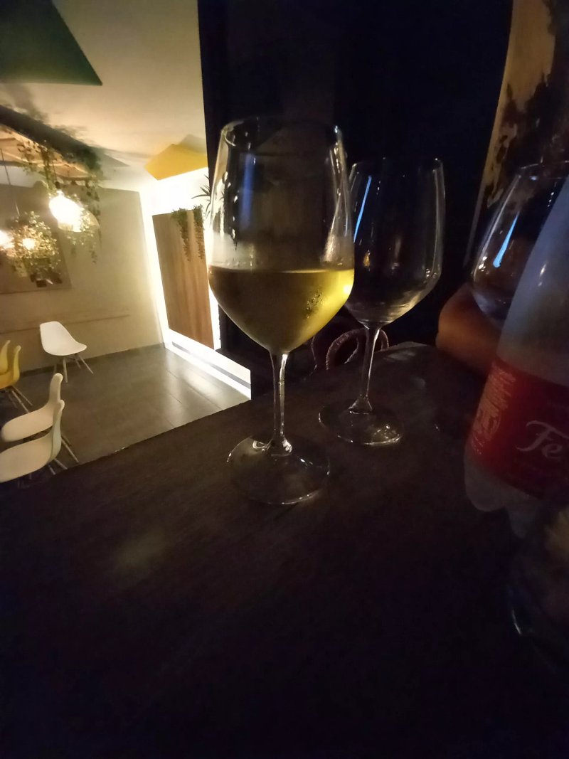 Enamor Wine and Food