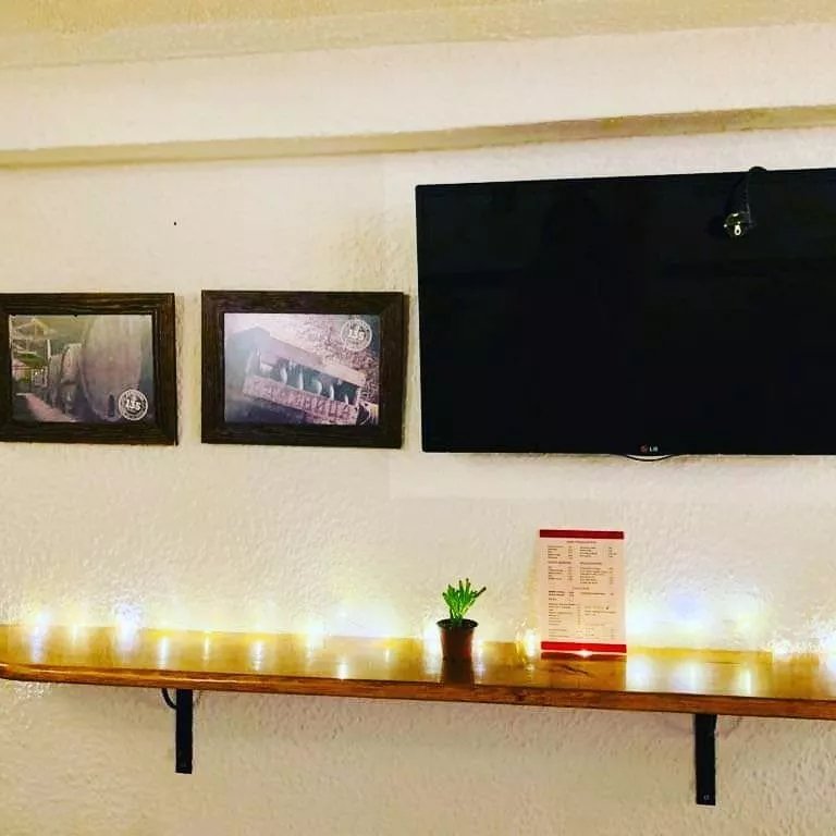 Tilt Bar