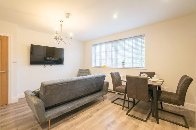 Queens Arms Apartments