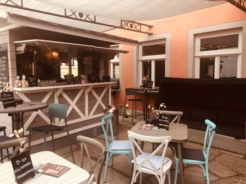 Alte Schmiede Cafe I Wein I Bar