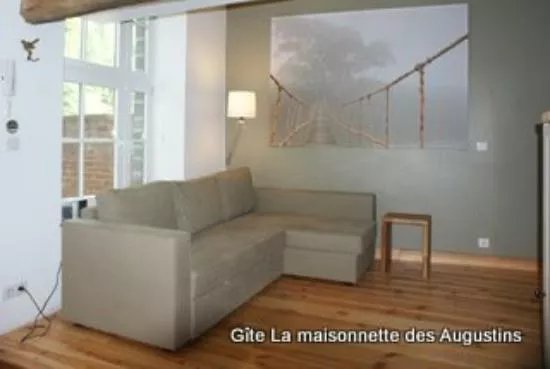 Les Augustins