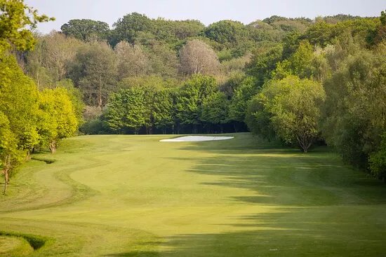 Crondon Park Golf