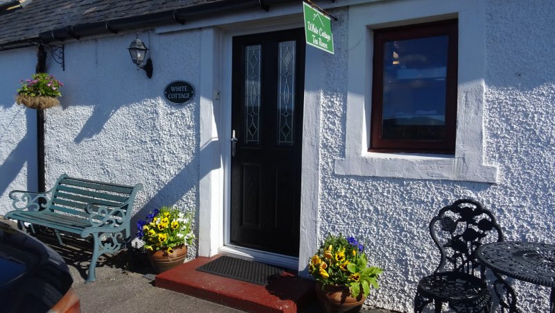 White Cottage B&B