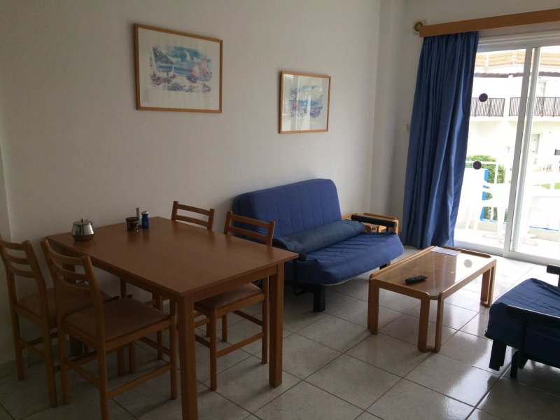 Maistros Hotel Apartments