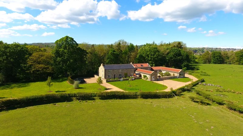 Holly House Farm