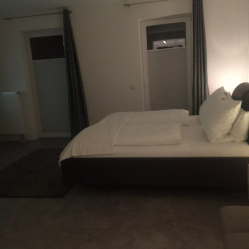 Hotel & Boarding House Schlosserwirt