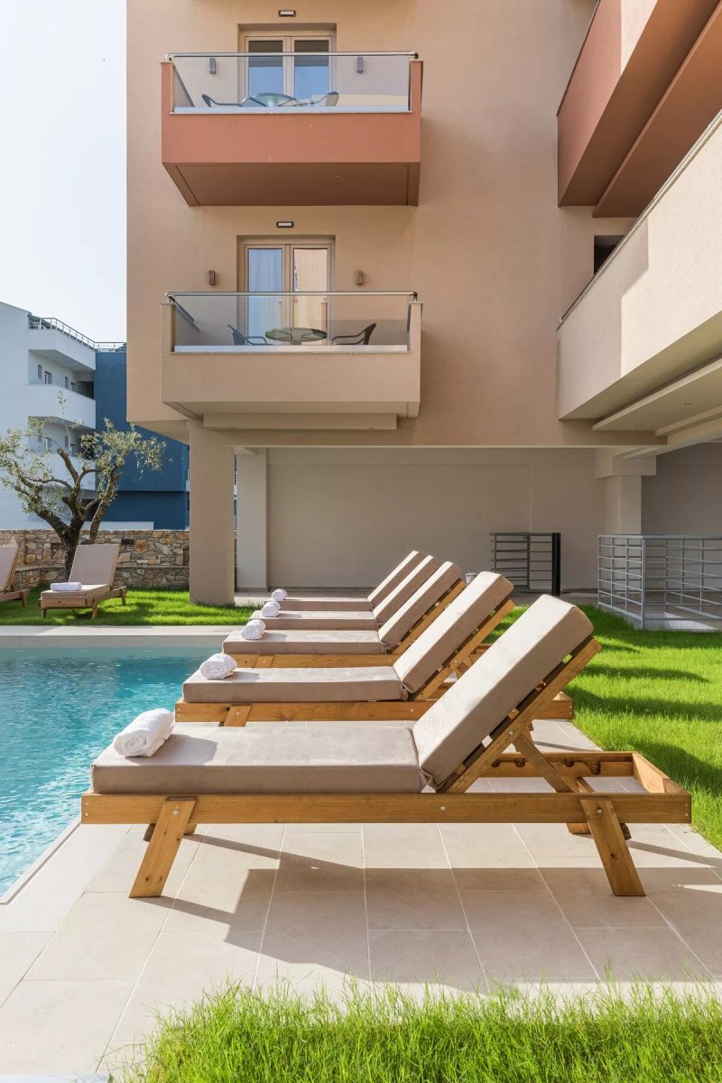 Makris Luxury Rooms - Olympian Collection