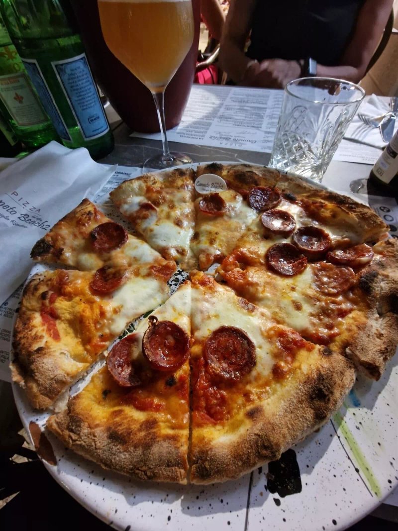 Canneto Beach 2 Pizza