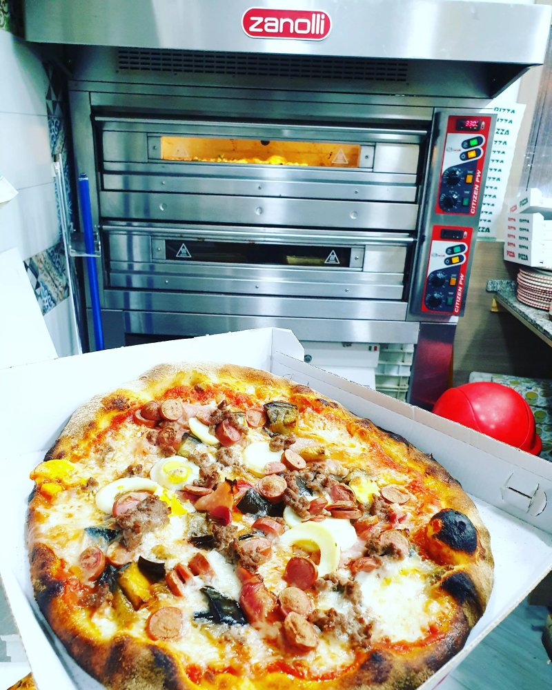 Pizzeria 80 Fame