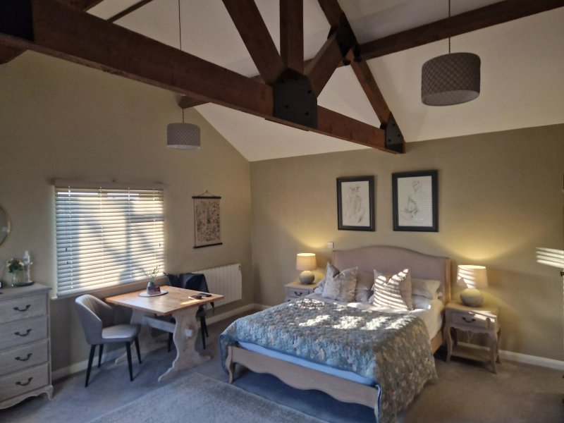 White House Farm - Beautiful Courtyard Rooms