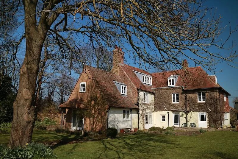 Twyne is a cosy cottage in the heart of rural Kent.  Converted stables.