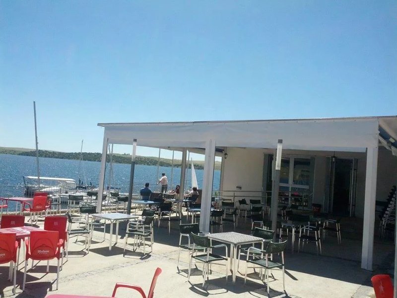 RESTAURANTE EL VELERO