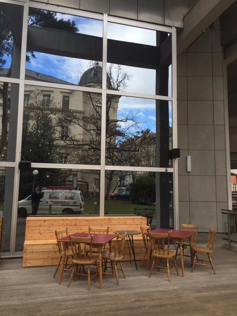 Cafe Kork