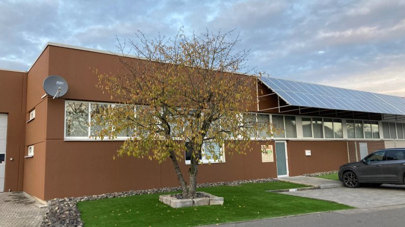 Tour Green Indoor Golf Center