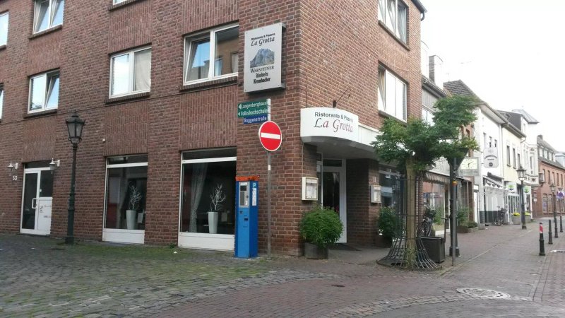 Pizzeria La Grotta