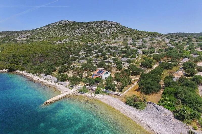 Secluded fisherman's cottage Cove Donje More, Pašman (K-8413)
