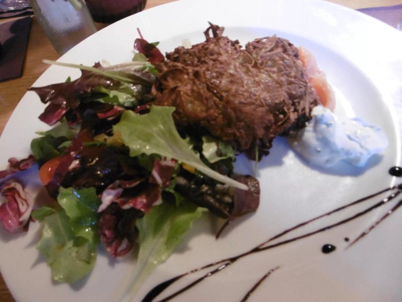 Mopken Cafe & Restaurant