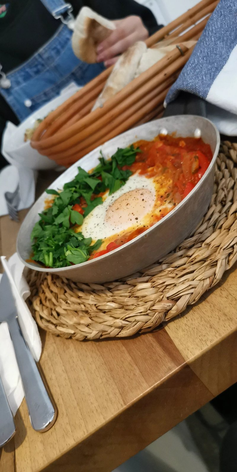Hummus Amamamusi
