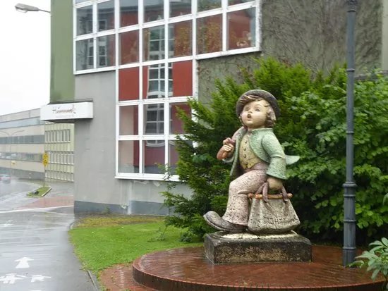 Hummel Manufaktur