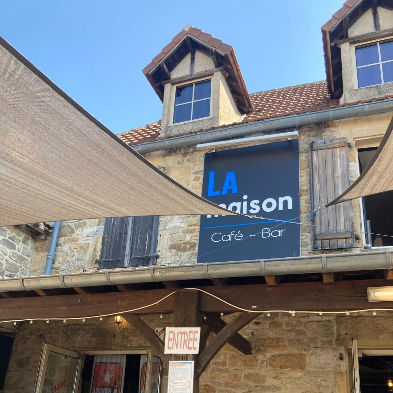 Cafe-Bar la Maison
