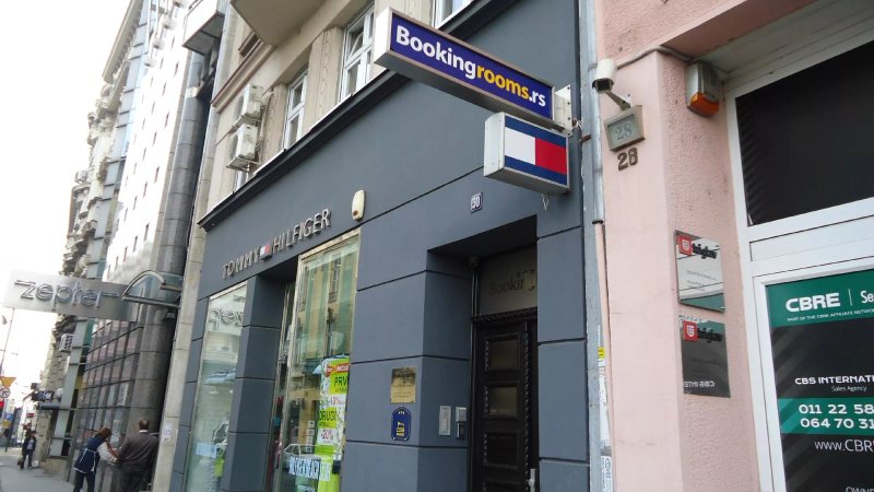 Booking Rooms