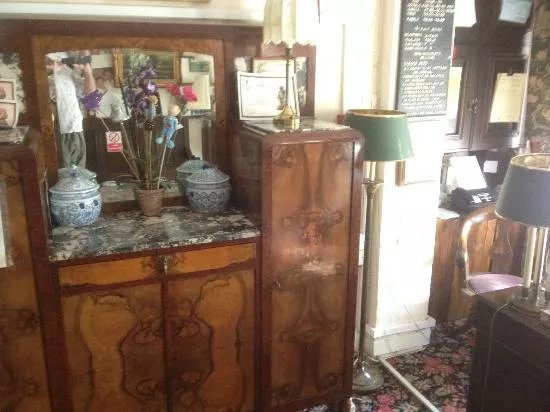 The Rose House Hotel