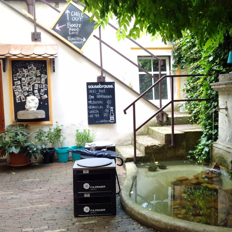 Cafe Schonau