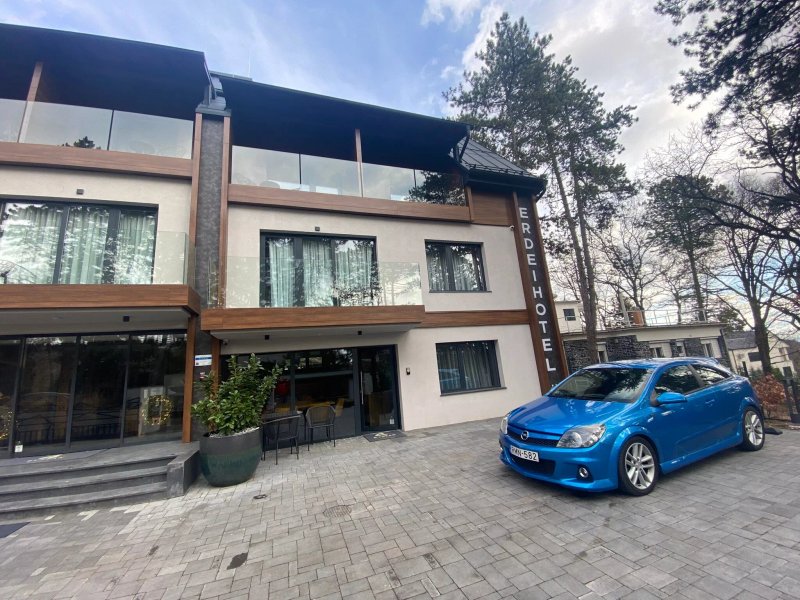 4 Évszak Erdeihotel