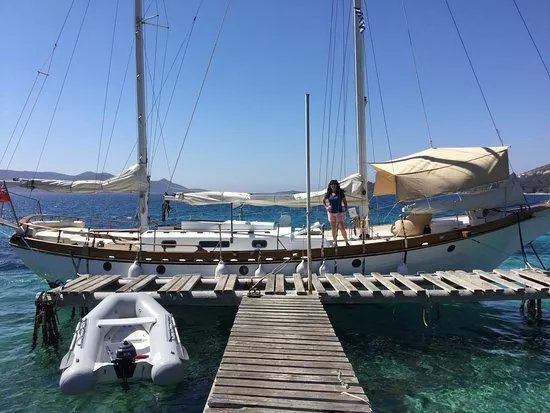 Private Yacht Cruise