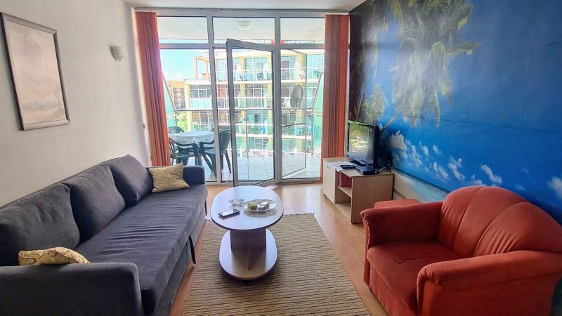 Sunny Holiday Apartments