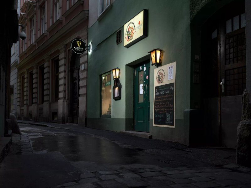 O'Carolan's Irish Pub