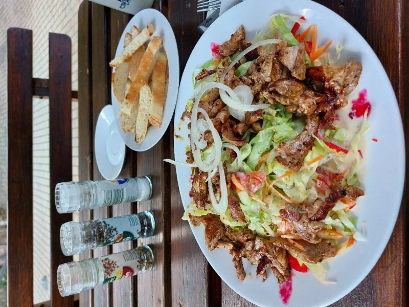 Outside-Inn