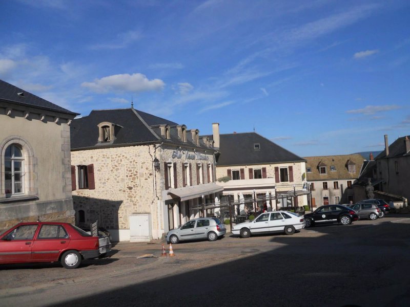Logis Hôtel Au Vieux Morvan