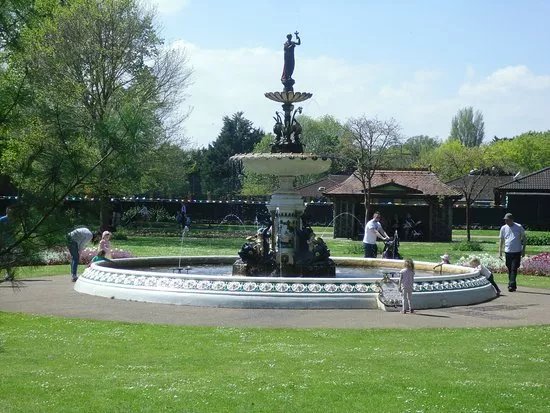 Queen Victoria Memorial Fountain