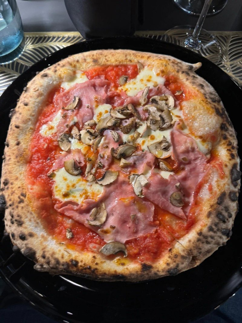 La Mia Pizza