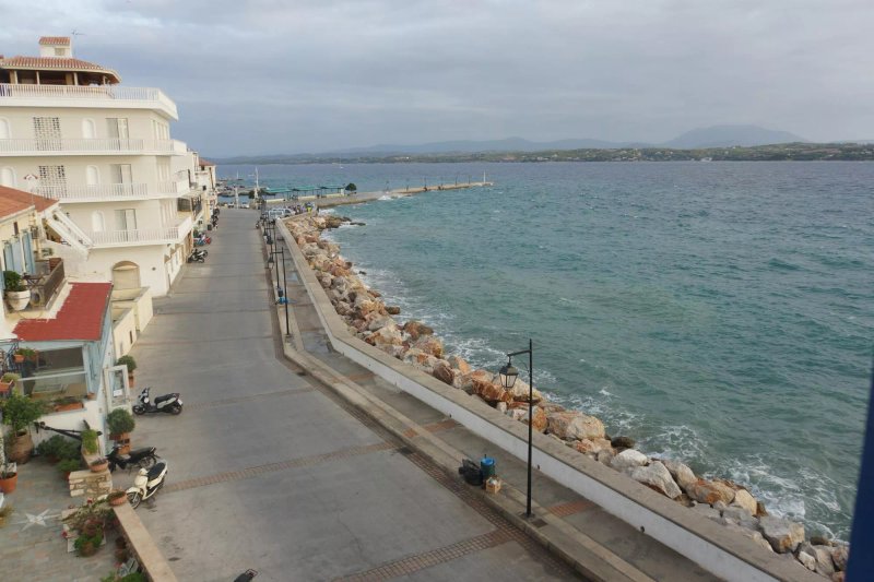 Stelios Hotel