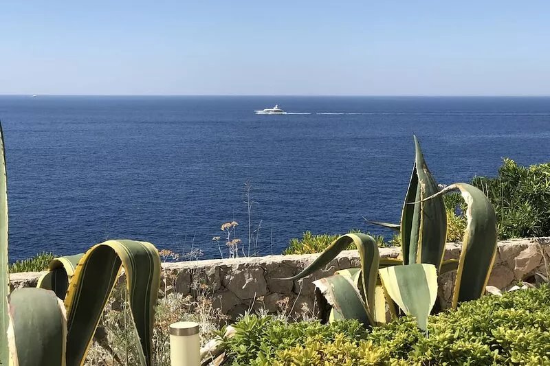 Dubrovnik, Modern, Spacious, Sea View, Large Terrace, BBQ, Free Private Parking