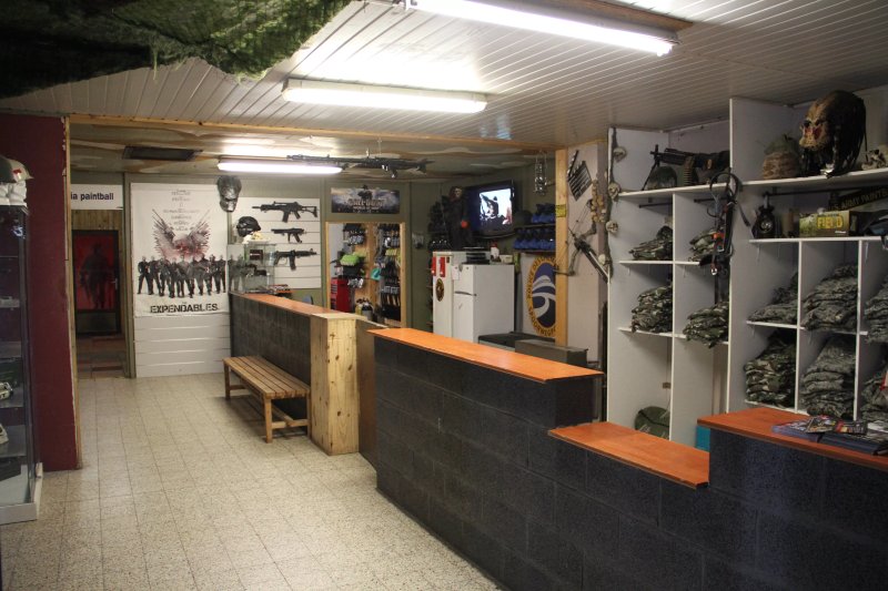 Paintball La Chute Du Faucon Noir