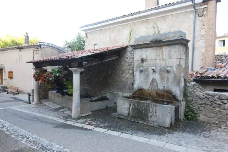 Fontaine Le Lavoir