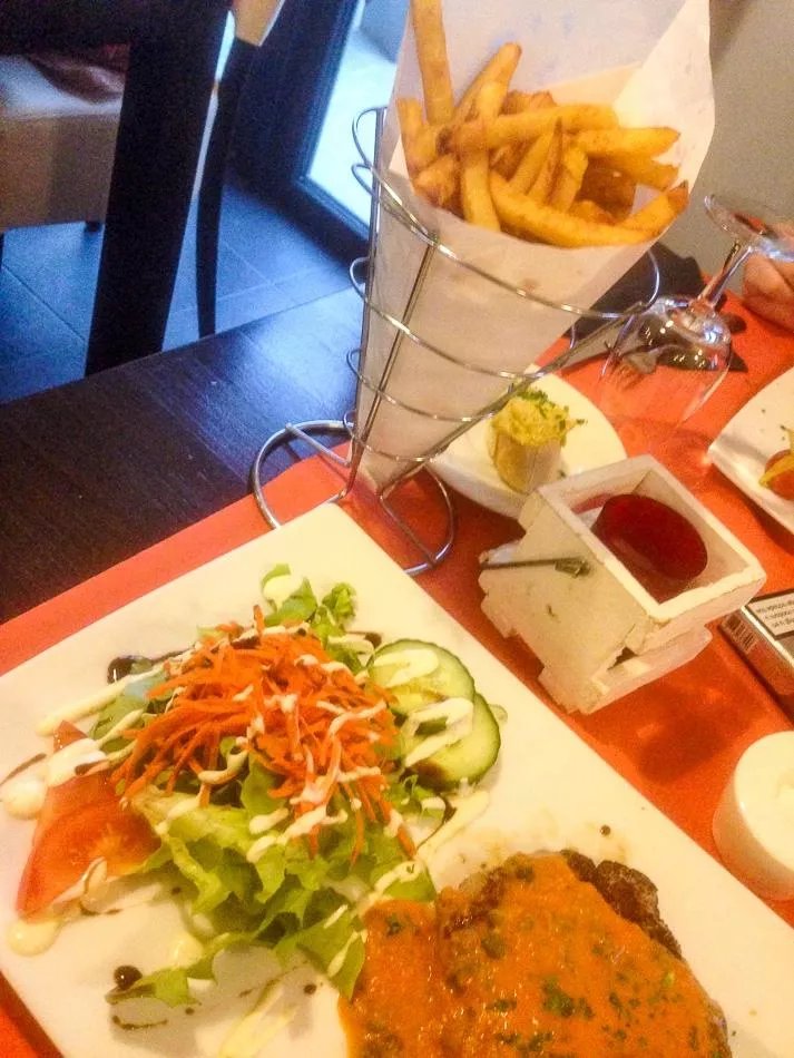 Restaurant Chez Coluche