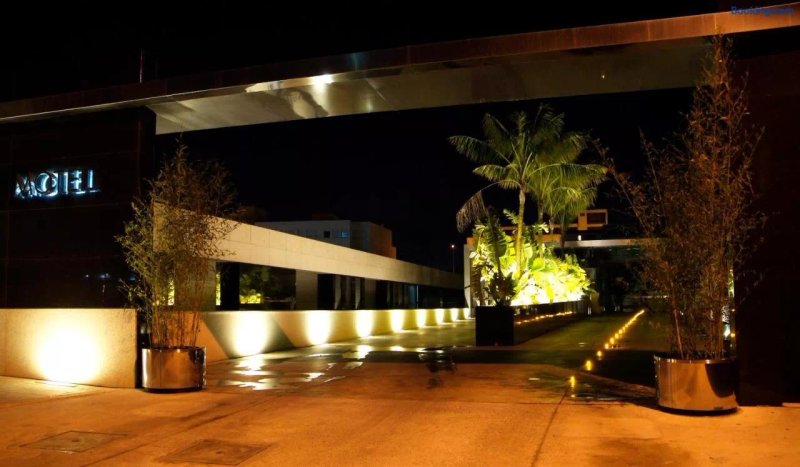 Flamingo Motel