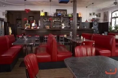 Cadillac-Bar