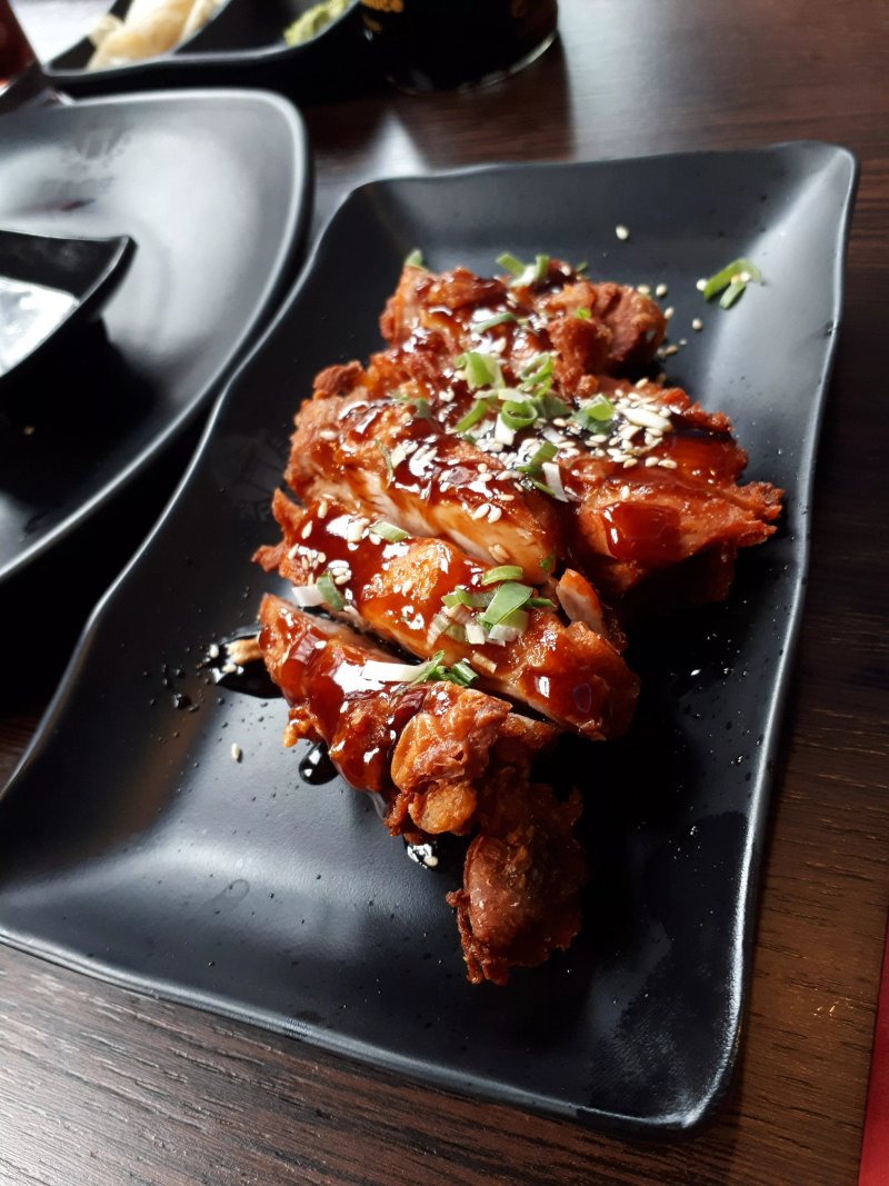 Japan Haus Sushi & Grill