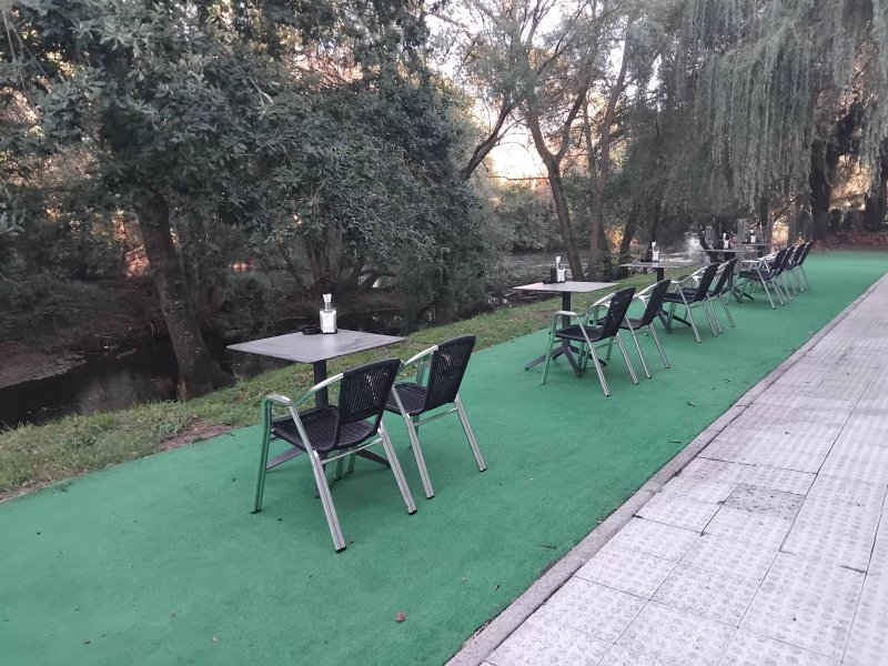 A Ponte Sigüeiro Accommodation And Fluvial Terrace