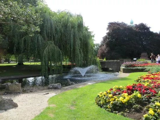 Queens Park