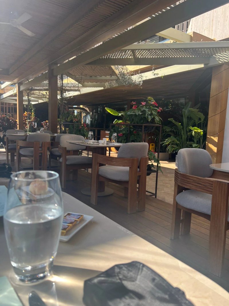 Tropical Restaurant
