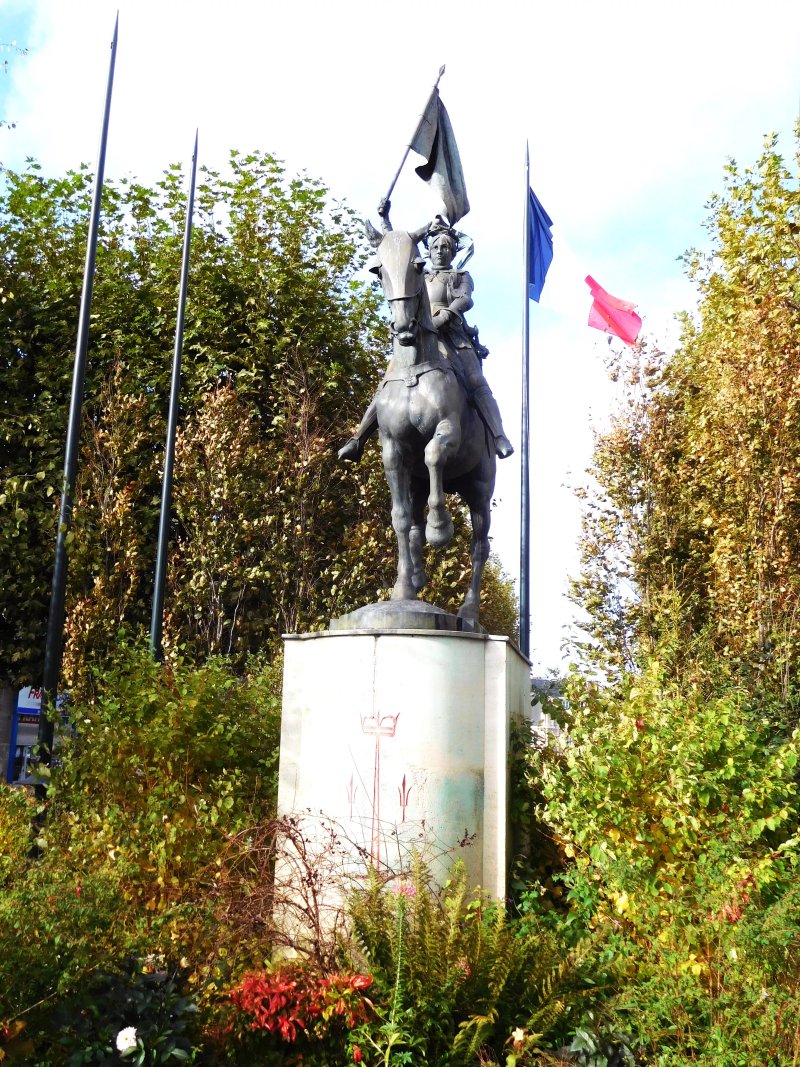 Statue equestre Jeanne d'Arc
