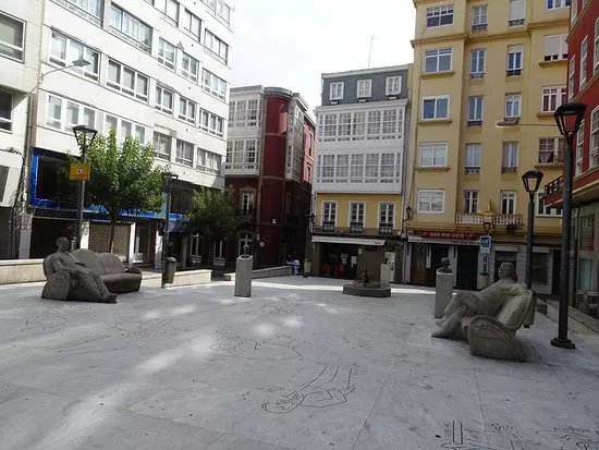 Plaza Del Humor