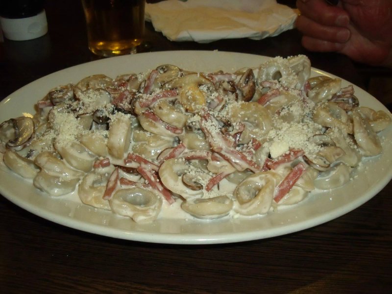Angelo's pub and diner