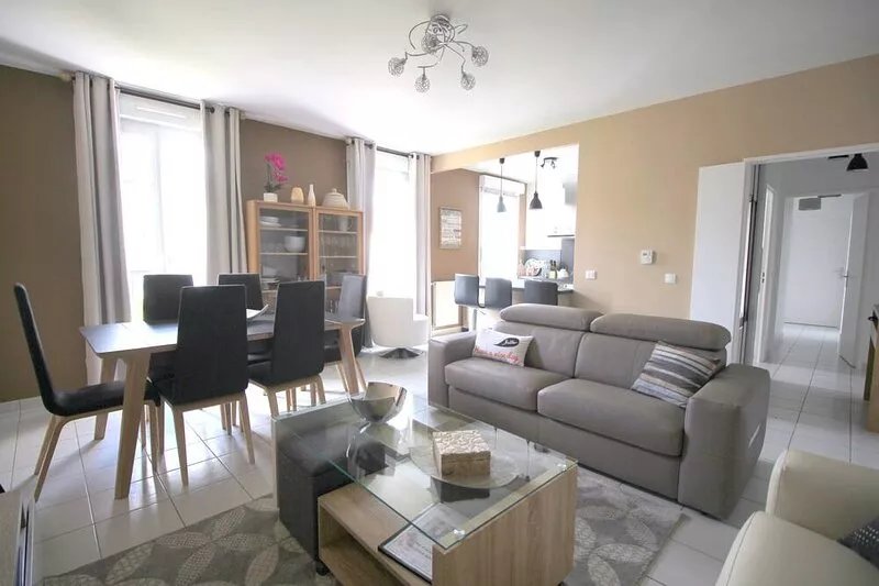 Apartment 6pax Square Elysee Square Tuscan Square, 10min Disneyland (DANUBE 2)